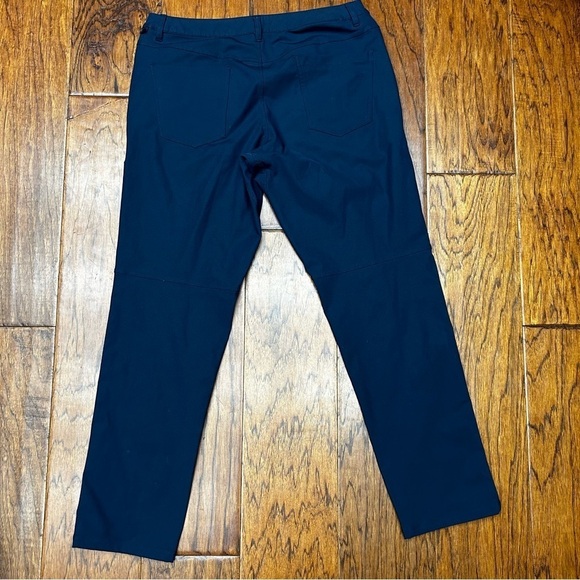 Lululemon men’s ABC Classic-Fit 5 Pocket Pant - Picture 2 of 6